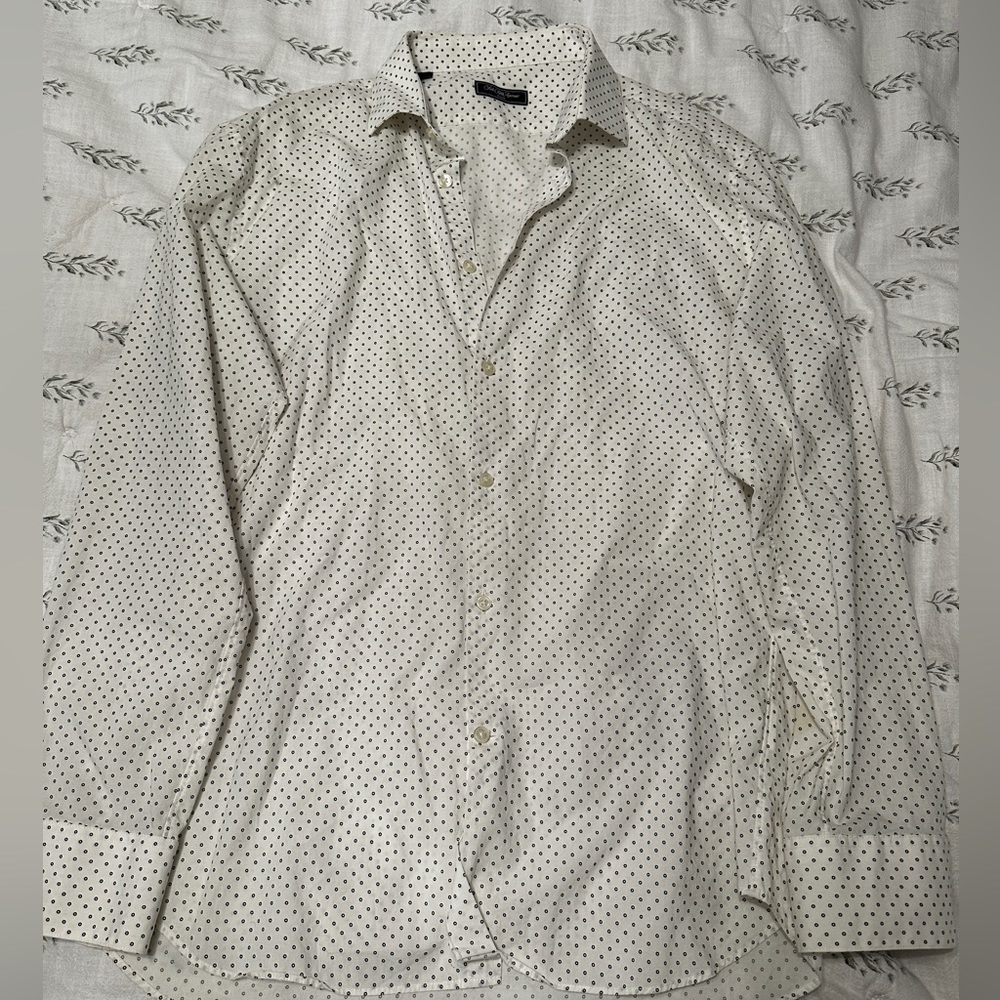 SAKS FIFTH AVENUE “modern” mini dot collared button up size medium